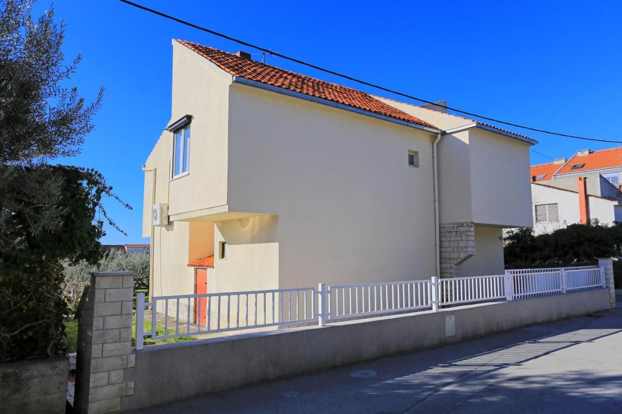 Apartments With A Parking Space Kastel Gomilica, Kastela - 19248 エクステリア 写真